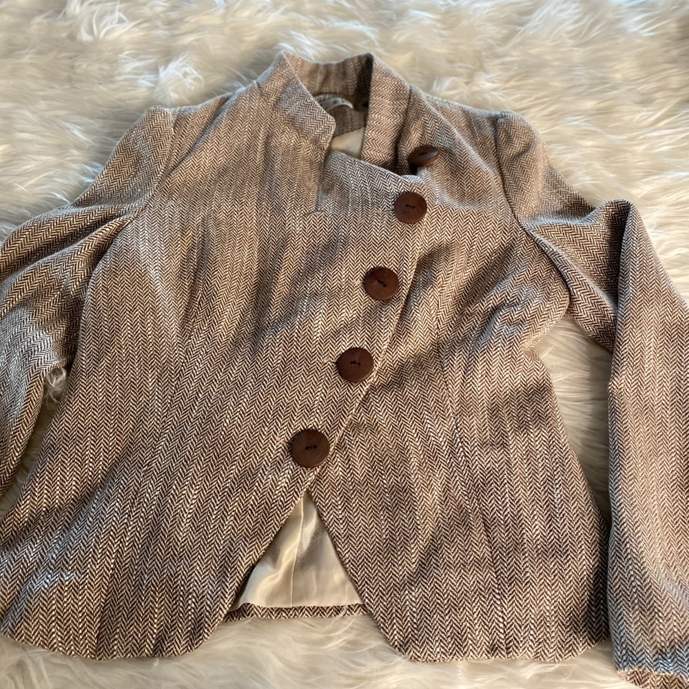 Never worn